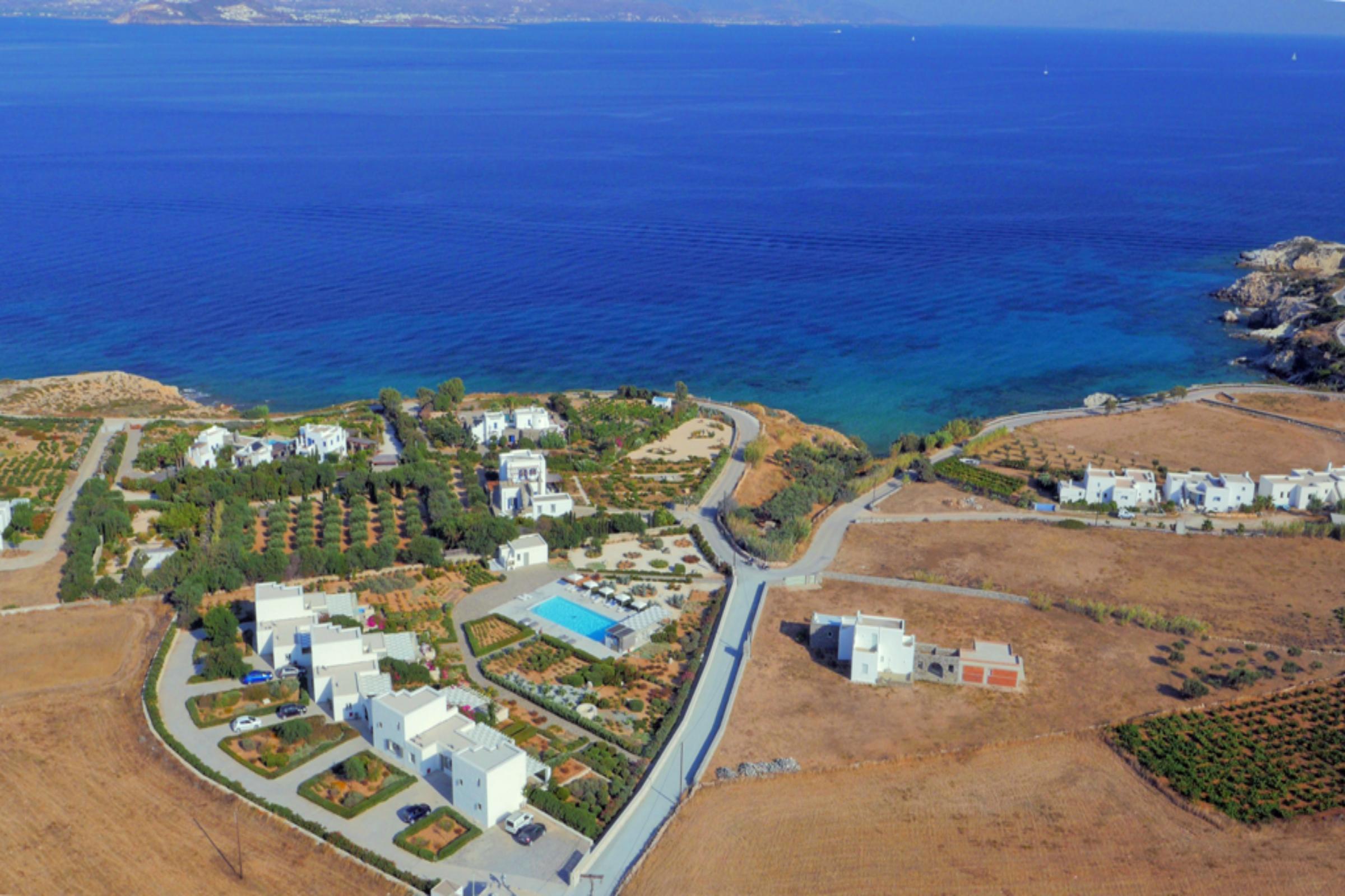 The villas are located in the Ambelas area!